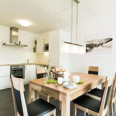 Charming In Near Ski Area Zell am See